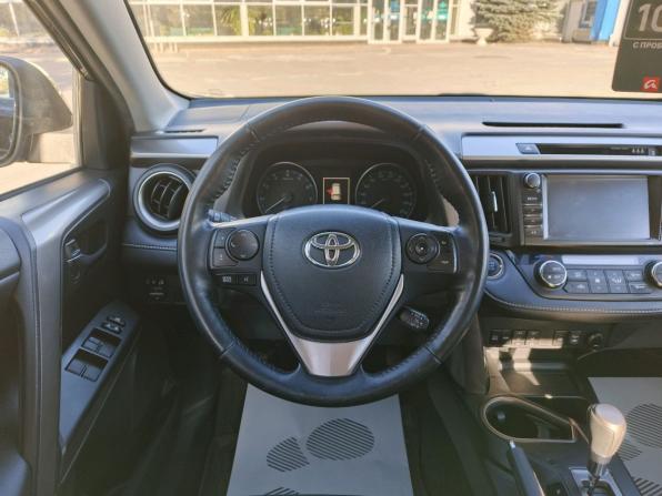 Toyota RAV4 IV (XA40) Рестайлинг с пробегом 2018 года, цена 2 490 000 рублей, 103380 км, внедорожник, Автокод Объявления