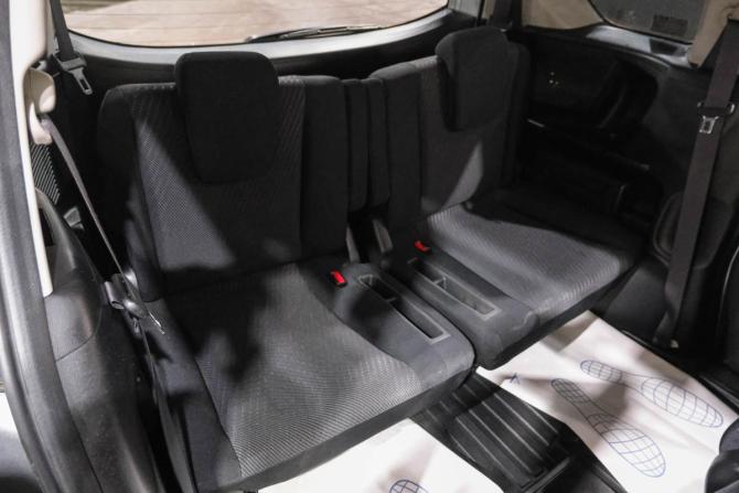 Honda Freed I Рестайлинг с пробегом 2013 года, цена 1 139 000 рублей, 201000 км, компактвэн, Автокод Объявления