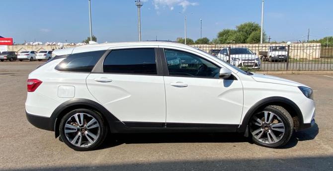 Lada (ВАЗ) Vesta I с пробегом 2019 года, цена 990 000 рублей, 128273 км, универсал, Автокод Объявления