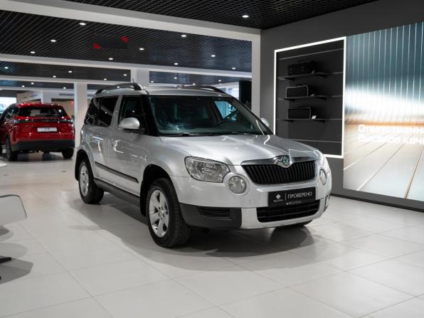 Skoda Yeti I с пробегом 2013 года, цена 795 000 рублей, 314617 км, внедорожник, Автокод Объявления