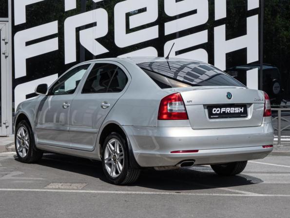 Skoda Octavia II (A5) Рестайлинг с пробегом 2013 года, цена 899 000 рублей, 188740 км, лифтбек, Автокод Объявления