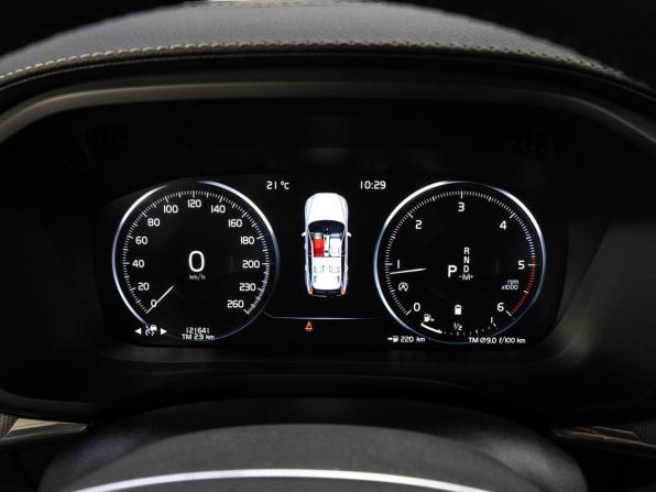 Volvo XC60 II с пробегом 2020 года, цена 3 525 000 рублей, 121630 км, внедорожник, Автокод Объявления