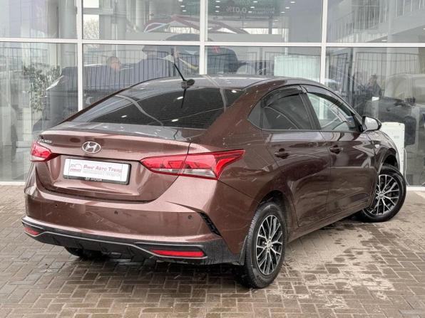 Hyundai Solaris II Рестайлинг с пробегом 2021 года, цена 1 819 000 рублей, 25353 км, седан, Автокод Объявления