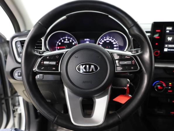 Kia Ceed III с пробегом 2020 года, цена 1 749 000 рублей, 128621 км, универсал, Автокод Объявления