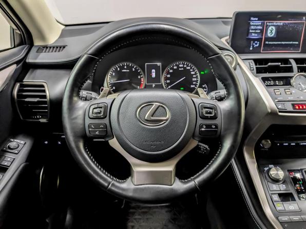 Lexus NX I Рестайлинг с пробегом 2020 года, цена 4 050 000 рублей, 24902 км, внедорожник, Автокод Объявления