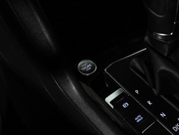 Volkswagen Tiguan II с пробегом 2019 года, цена 2 499 700 рублей, 134138 км, внедорожник, Автокод Объявления