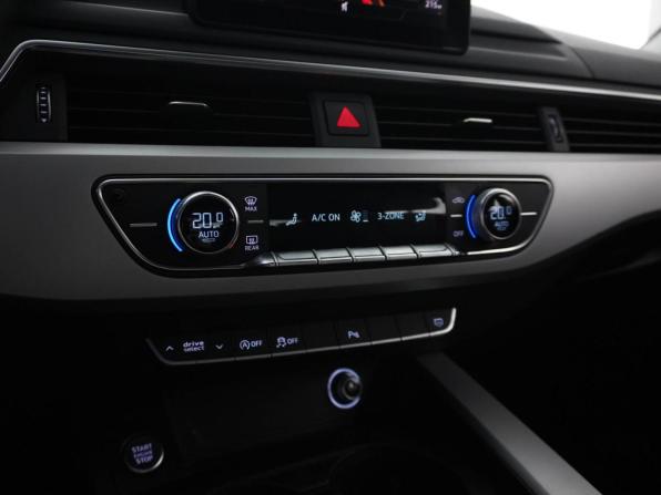 Audi A4 V (B9) с пробегом 2019 года, цена 2 353 055 рублей, 137932 км, универсал, Автокод Объявления