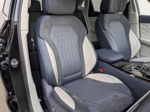 Hongqi HS5 I с пробегом 2023 года, цена 2 850 000 рублей, 14899 км, внедорожник, Автокод Объявления