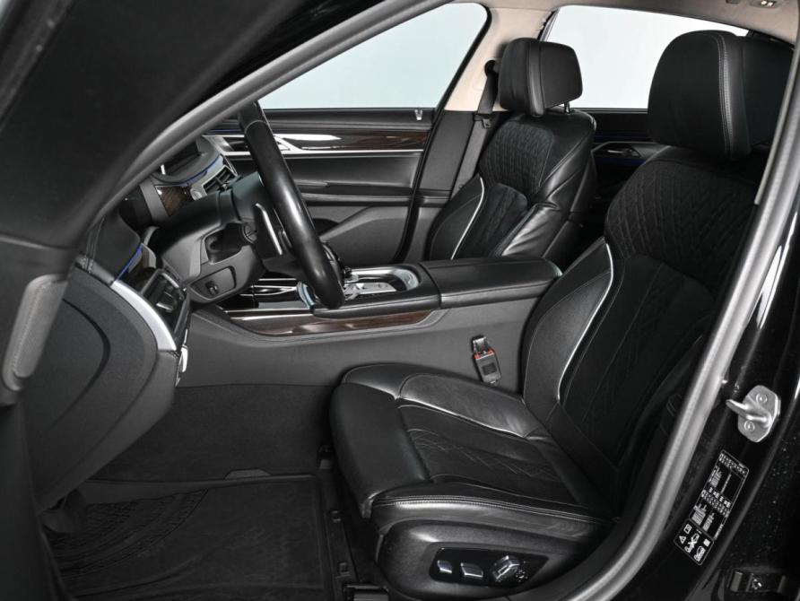 BMW 7 серии VI (G11/G12) Рестайлинг Ростов-на-Дону  - изображение 10