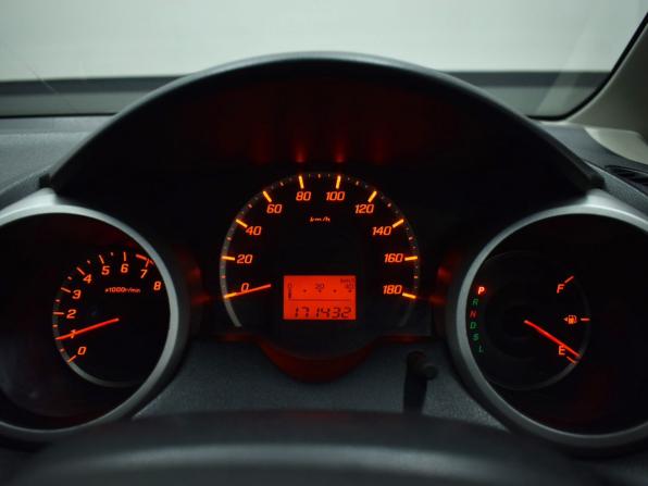 Honda Fit II с пробегом 2013 года, цена 699 995 рублей, 171431 км, хэтчбек, Автокод Объявления