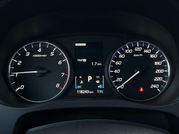 Mitsubishi Outlander III Рестайлинг 2 с пробегом 2015 года, цена 1 815 000 рублей, 118240 км, внедорожник, Автокод Объявления