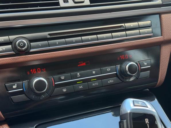 BMW 5 серии VI (F10/F11/F07) Рестайлинг с пробегом 2016 года, цена 2 250 000 рублей, 160871 км, седан, Автокод Объявления