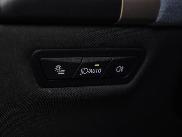 BMW iX I (I20) с пробегом 2021 года, цена 5 430 703 рубля, 75831 км, внедорожник, Автокод Объявления