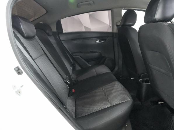 Kia Rio IV с пробегом 2018 года, цена 1 164 000 рублей, 133356 км, седан, Автокод Объявления