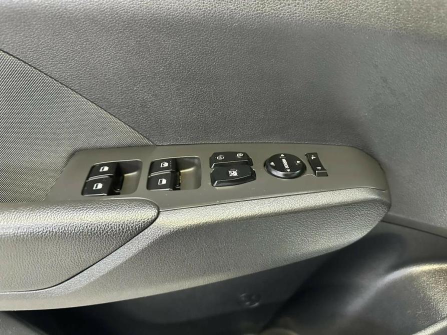 Hyundai Solaris II Набережные Челны  - изображение 6