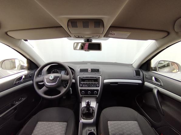 Skoda Octavia II (A5) Рестайлинг с пробегом 2012 года, цена 659 000 рублей, 256637 км, лифтбек, Автокод Объявления