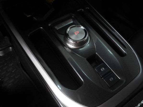 Haval Jolion I Рестайлинг с пробегом 2023 года, цена 2 075 000 рублей, 39634 км, внедорожник, Автокод Объявления