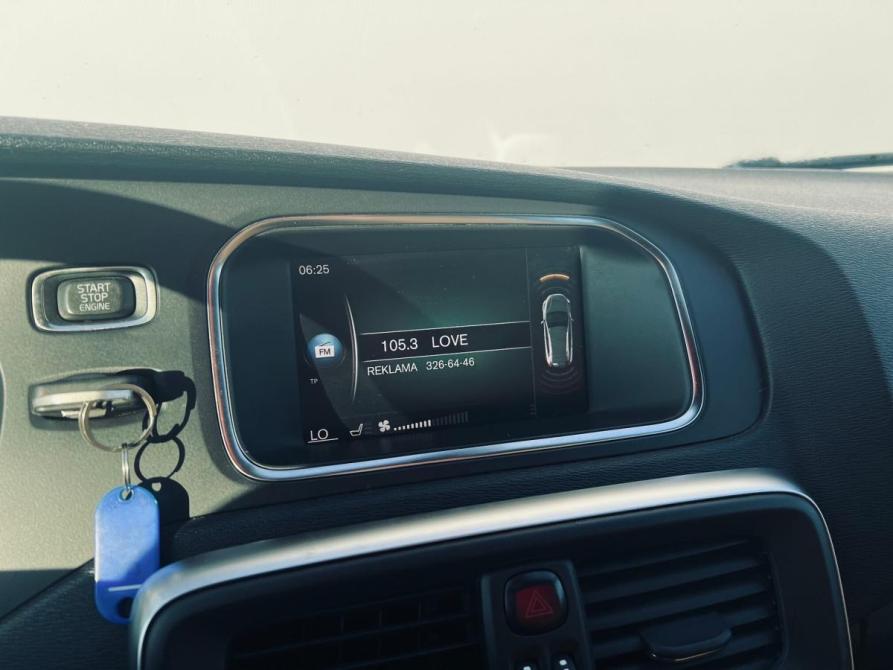 Volvo V40 Cross Country I Рестайлинг Санкт-Петербург  - изображение 17