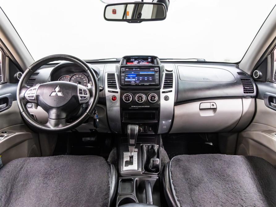 Mitsubishi Pajero Sport II Рестайлинг Волгоград  - изображение 13