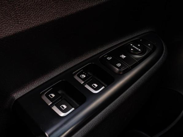 Kia Rio IV с пробегом 2019 года, цена 1 285 000 рублей, 111832 км, седан, Автокод Объявления