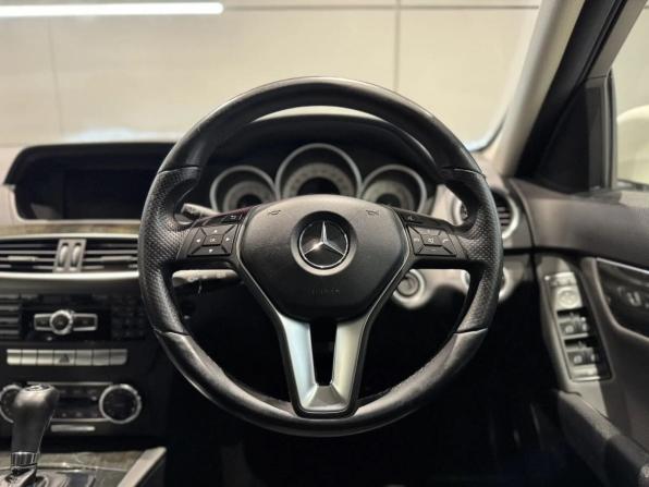 Mercedes-Benz C-Класс III (W204) Рестайлинг с пробегом 2011 года, цена 1 330 000 рублей, 78830 км, седан, Автокод Объявления