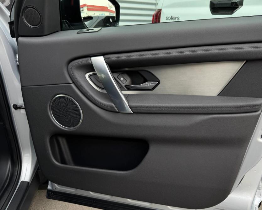 Land Rover Discovery Sport I Рестайлинг Иркутск  - изображение 31