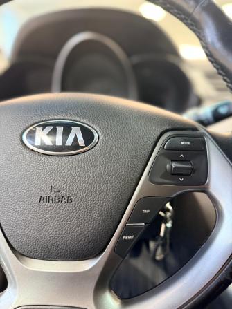 Kia Rio III Рестайлинг с пробегом 2015 года, цена 1 009 000 рублей, 159000 км, седан, Автокод Объявления