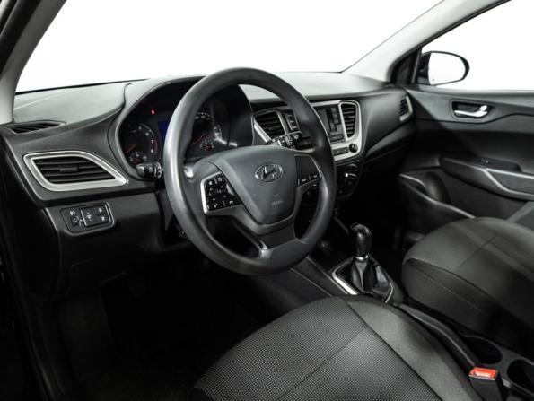 Hyundai Solaris II Рестайлинг с пробегом 2020 года, цена 1 499 700 рублей, 81000 км, седан, Автокод Объявления