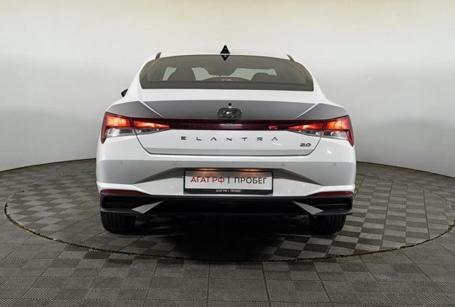 Hyundai Elantra VI (AD) Рестайлинг с пробегом 2021 года, цена 1 980 000 рублей, 91828 км, седан, Автокод Объявления