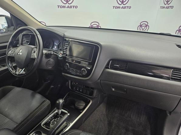 Mitsubishi Outlander III Рестайлинг 2 с пробегом 2018 года, цена 1 833 000 рублей, 89565 км, внедорожник, Автокод Объявления