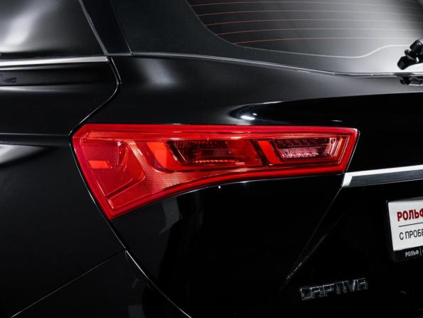 Chevrolet Captiva II с пробегом 2022 года, цена 2 299 000 рублей, 17600 км, внедорожник, Автокод Объявления