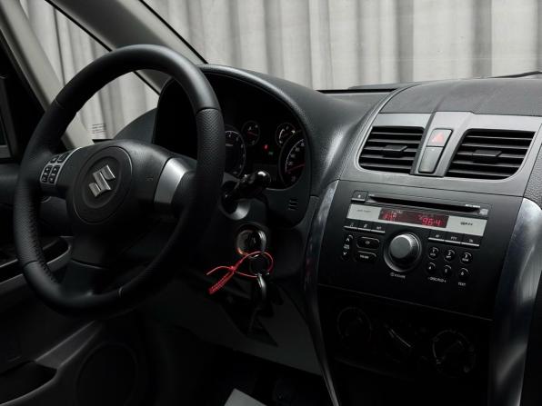 Suzuki SX4 I (Classic) Рестайлинг с пробегом 2012 года, цена 769 000 рублей, 180000 км, хэтчбек, Автокод Объявления