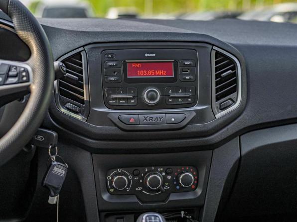 Lada (ВАЗ) XRAY I с пробегом 2019 года, цена 909 000 рублей, 83270 км, хэтчбек, Автокод Объявления