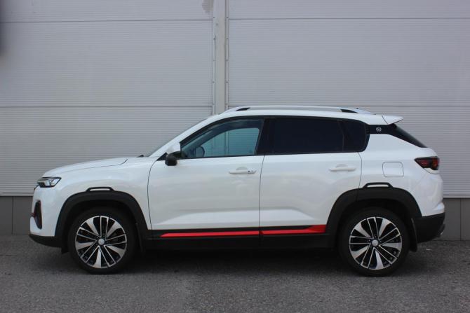 Changan CS35 Plus I Рестайлинг с пробегом 2023 года, цена 1 587 000 рублей, 27870 км, внедорожник, Автокод Объявления