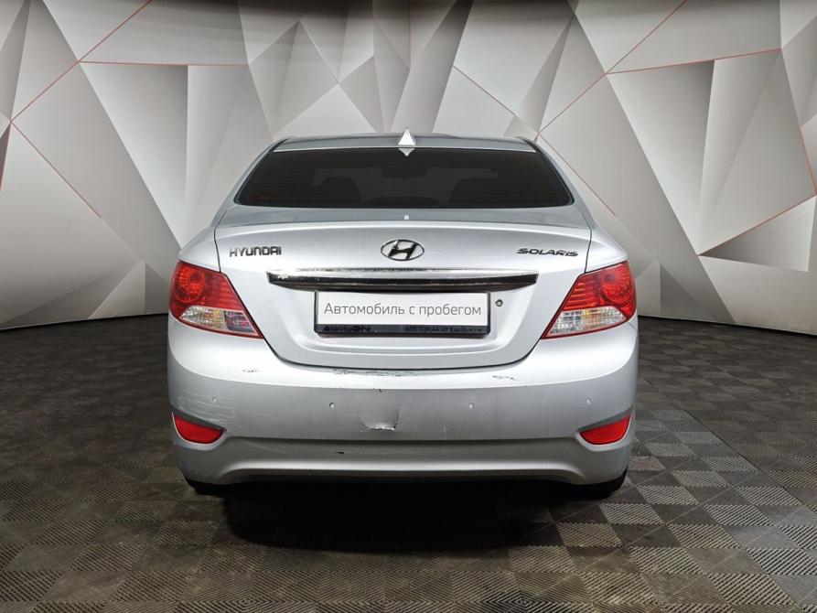 Hyundai Solaris I Москва  - изображение 8