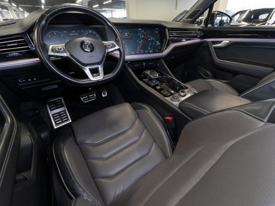 Volkswagen Touareg III Москва  - изображение 7