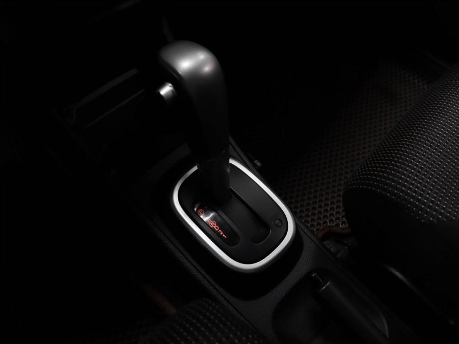 Nissan Tiida I Рестайлинг Минеральные Воды  - изображение 10