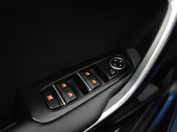 Kia Ceed III с пробегом 2019 года, цена 1 799 000 рублей, 52000 км, универсал, Автокод Объявления
