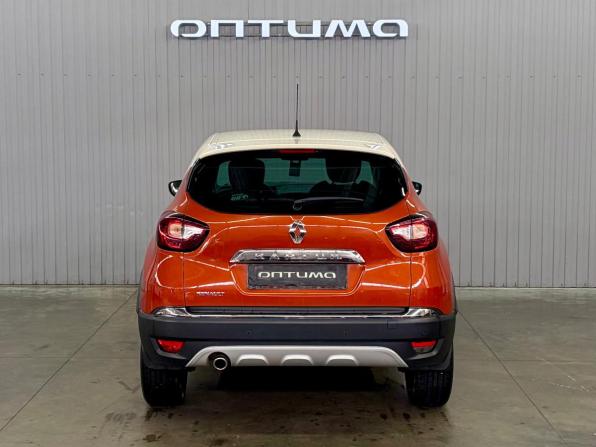 Renault Kaptur I с пробегом 2017 года, цена 1 257 000 рублей, 120051 км, внедорожник, Автокод Объявления