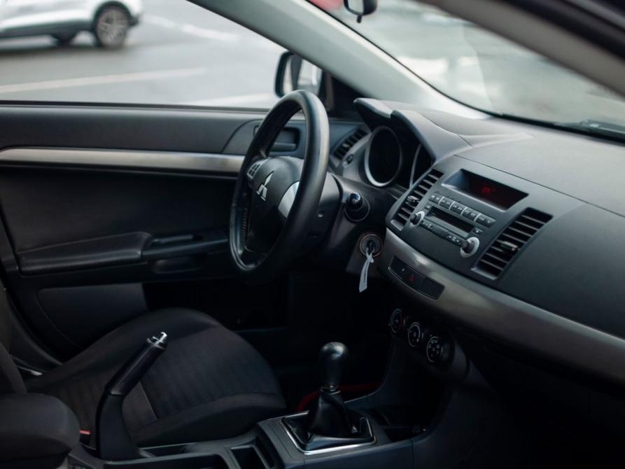 Mitsubishi Lancer X Рестайлинг Курган  - изображение 15