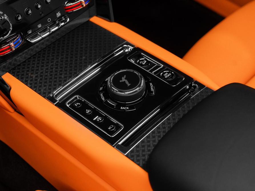 Rolls-Royce Cullinan I Рестайлинг Москва  - изображение 23