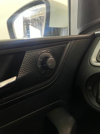 Skoda Rapid I Рестайлинг с пробегом 2019 года, цена 1 020 000 рублей, 206634 км, лифтбек, Автокод Объявления