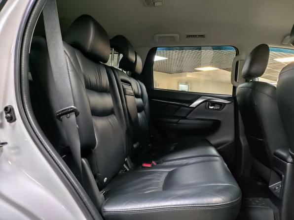 Mitsubishi Pajero Sport III с пробегом 2018 года, цена 2 699 000 рублей, 223213 км, внедорожник, Автокод Объявления