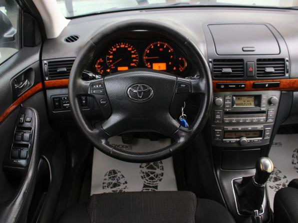 Toyota Avensis II с пробегом 2006 года, цена 638 400 рублей, 320000 км, седан, Автокод Объявления