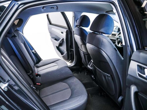Hyundai Sonata VII (LF) Рестайлинг с пробегом 2018 года, цена 1 550 000 рублей, 76603 км, седан, Автокод Объявления