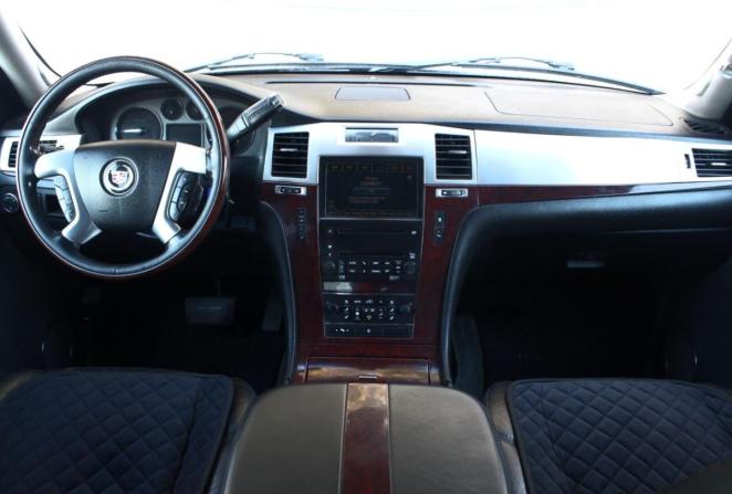 Cadillac Escalade III с пробегом 2006 года, цена 1 100 000 рублей, 184793 км, внедорожник, Автокод Объявления