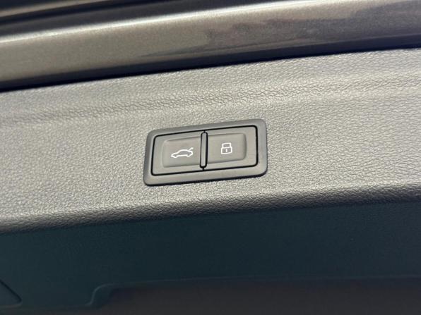 Audi Q3 II (F3) с пробегом 2026 года, цена 3 850 000 рублей, 38 км, внедорожник, Автокод Объявления