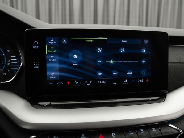 Skoda Octavia IV (A8) с пробегом 2021 года, цена 2 880 000 рублей, 20803 км, лифтбек, Автокод Объявления