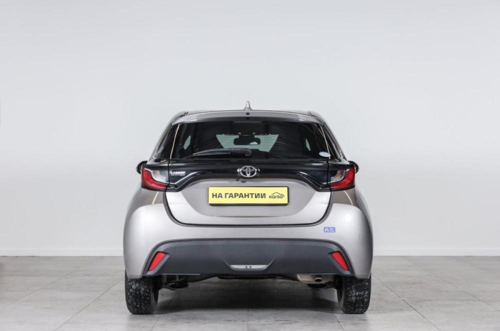 Toyota Yaris IV Новосибирск  - изображение 6