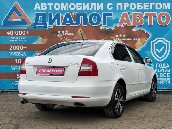 Skoda Octavia II (A5) Рестайлинг с пробегом 2011 года, цена 690 000 рублей, 230000 км, лифтбек, Автокод Объявления